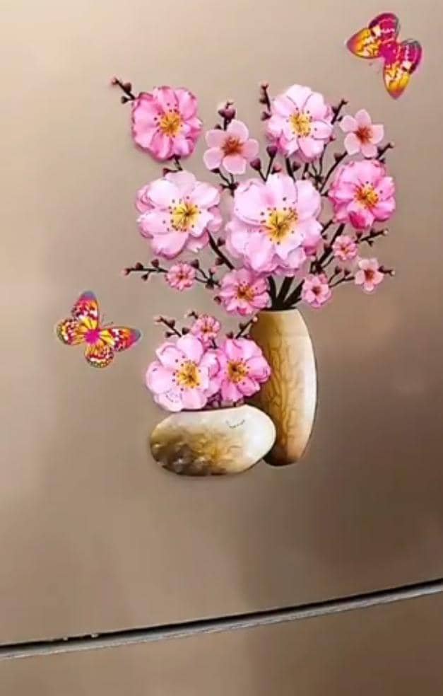 Flower vase