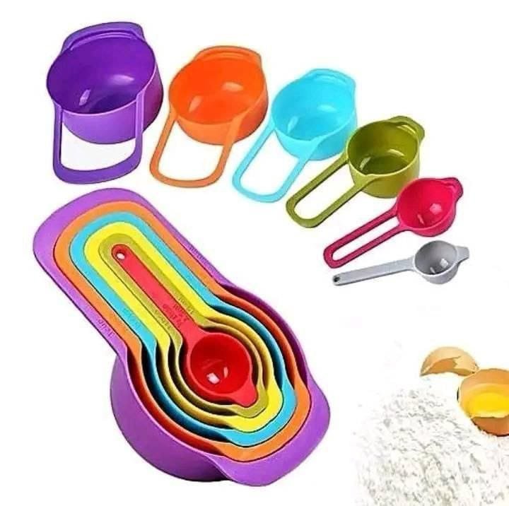 Measuring cups